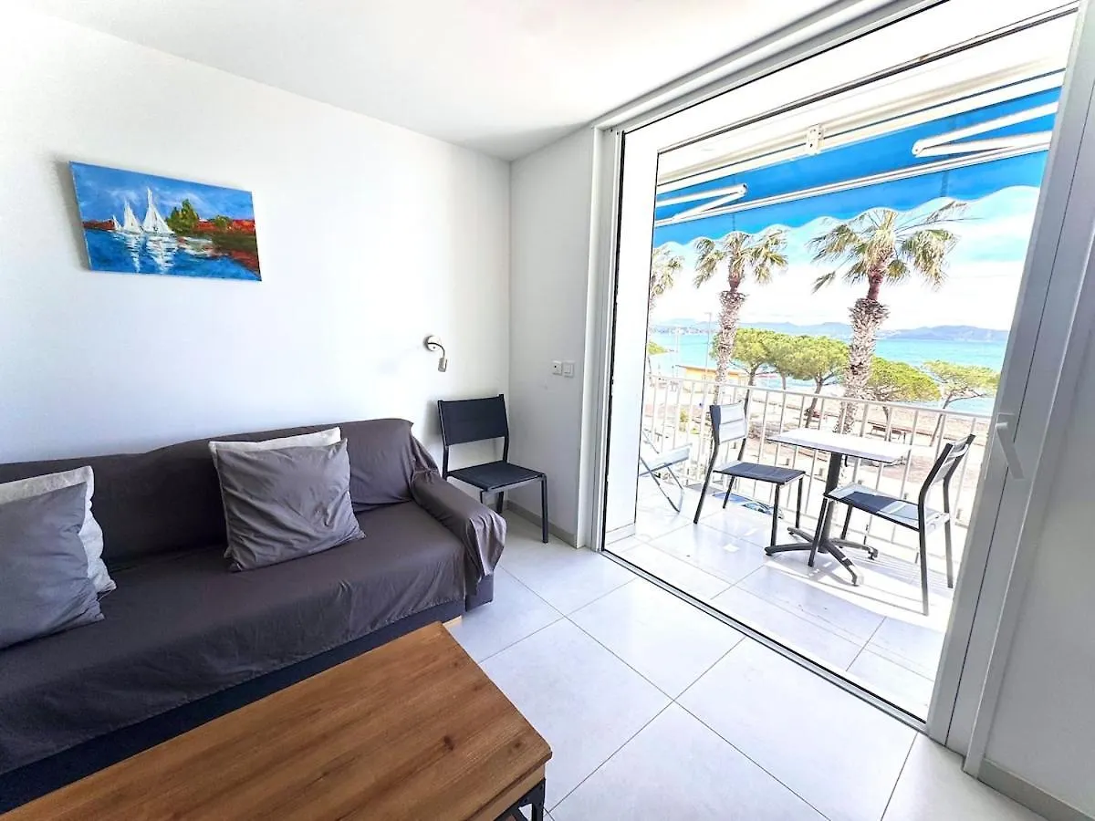T3 Panorama Plage Front De Mer 180 Degres Parking Climatisation La Ciotat 0*,  France