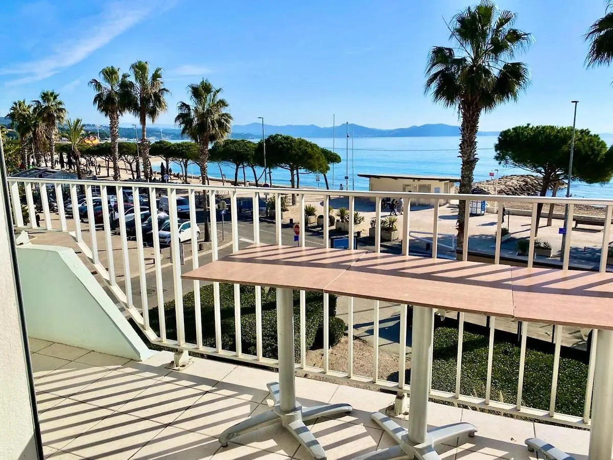 T3 Panorama Plage Front De Mer 180 Degres Parking Climatisation La Ciotat 0*,  France