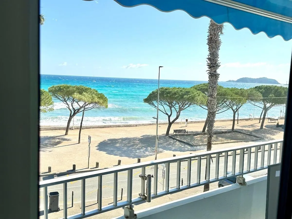 T3 Panorama Plage Front De Mer 180 Degres Parking Climatisation La Ciotat Apartment